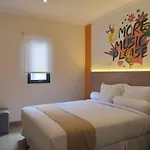 Front One Hotel Tulungagung